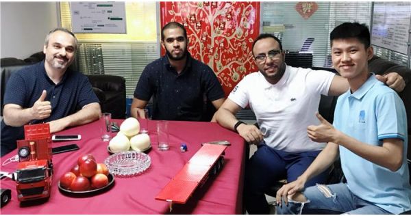 Mauritania Customer Checked the Semi Tipper Trailer in Tongya Factory