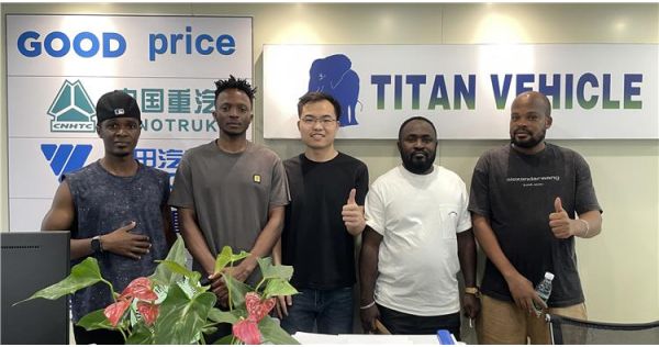 Benin Customer Bought Tongya 4 Axle 100 T Low Loader Trailer