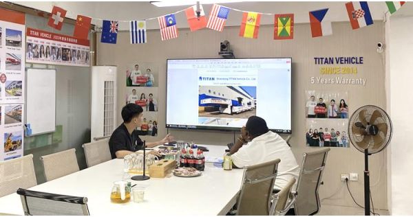 Congolese Customer Come to Tongya to Buy Low Loader Trailer