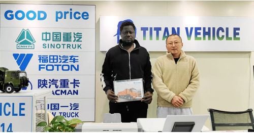 Guam Customer Came to Tongya Vehicle to Purchase Used Shacman H3000 Dump Truck