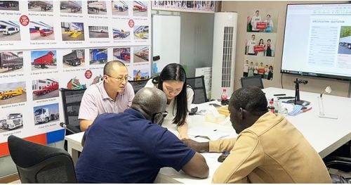Djibouti Customers Came to Tongya to Buy 3 Axle Flatbed Trailer