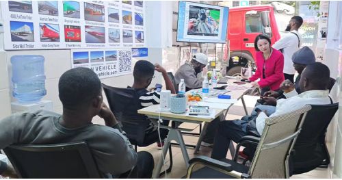 Tanzania Customers Came to Tongya to Buy Used Howo Tractor Truck