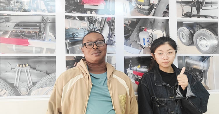 Used Howo Dump Truck for Sale in Cameroon