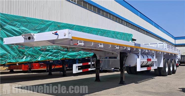 Tri Axle Flatbed Trailer for Sale In United Arab Emirates
