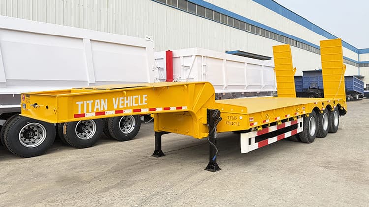 Tri Axle Lowbed Truck Trailer Price for Sale in Mali
