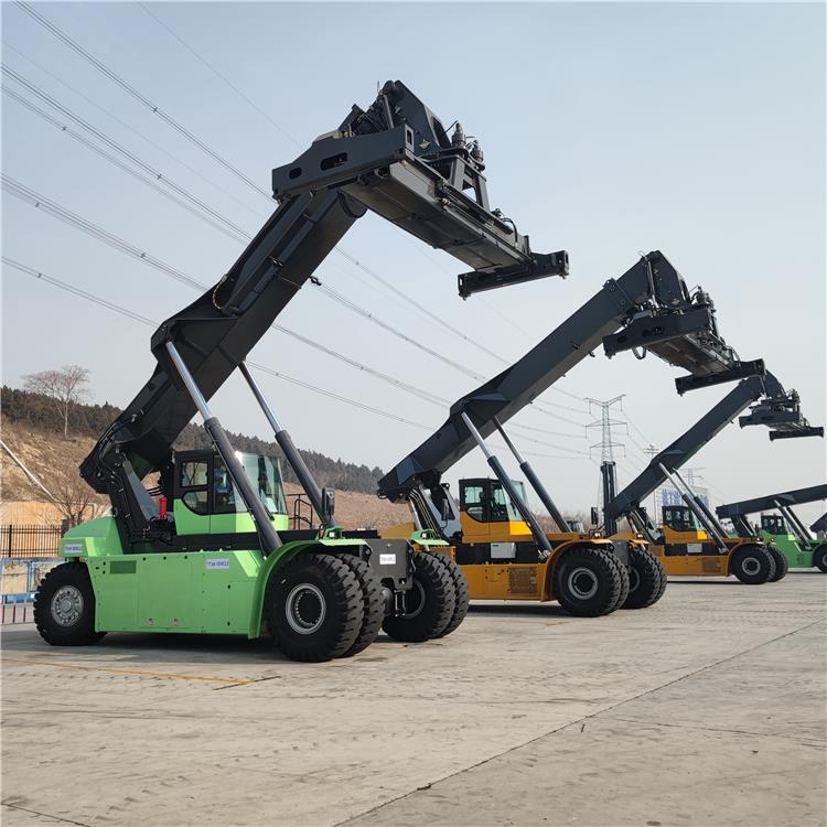 XCMG Electric Reack Stackers